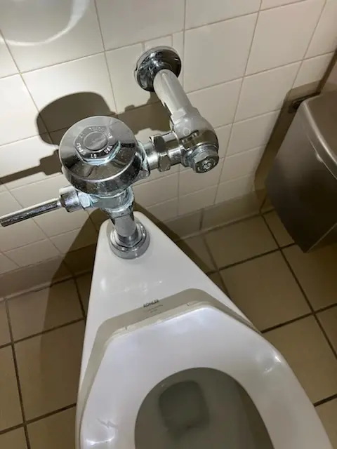 Fixture installation and repair for Repiping in Greenleaf